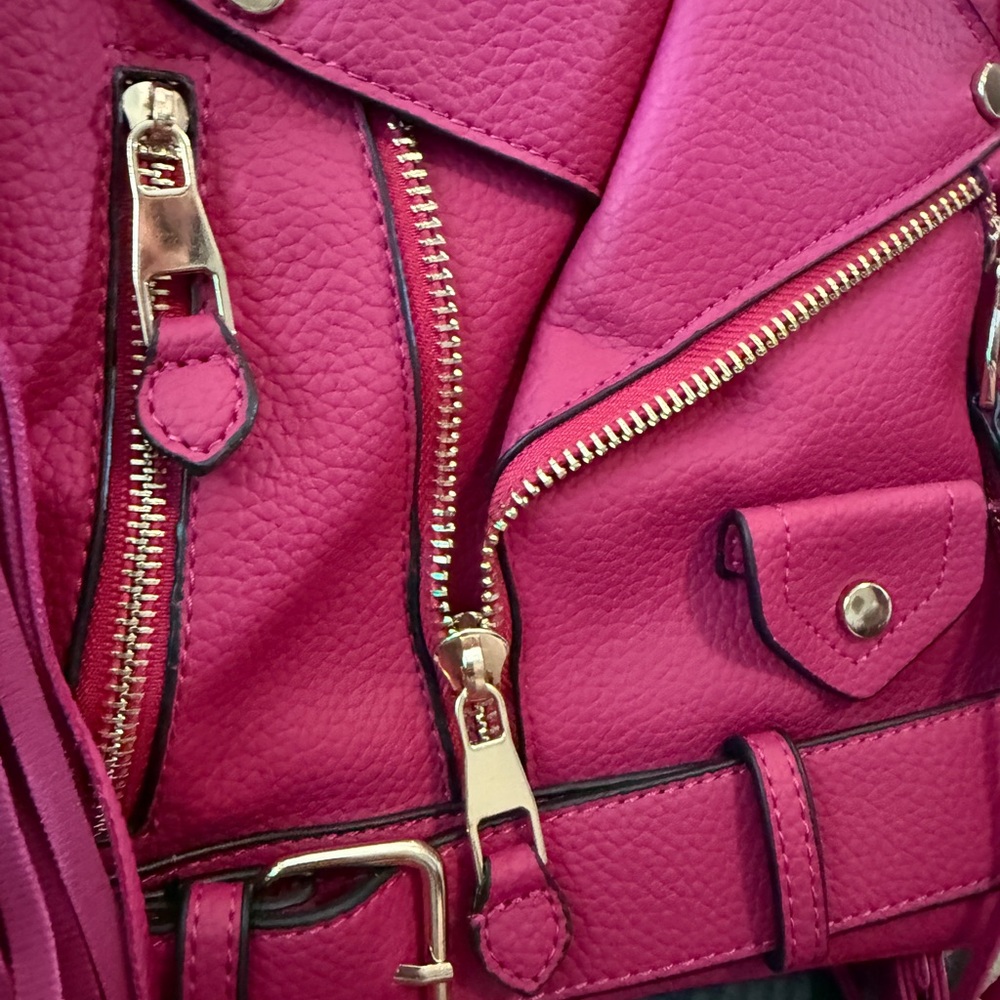La Miel Fuchsia Pink Fringe Motorcycle Jacket Backpack Vegan Leather Bag NWT - Picture 7 of 10